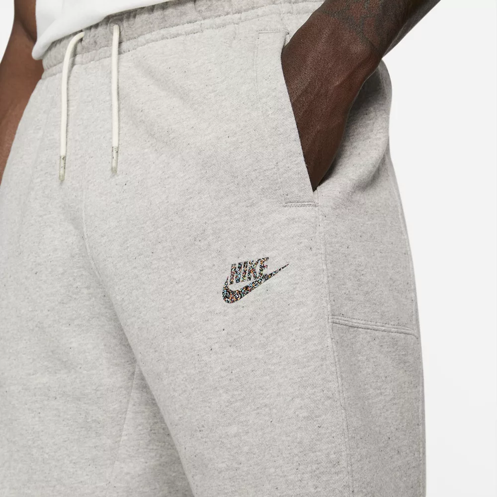 Men's Nike Sportswear Club Shorts 19 Men's Nike Sportswear Club Shorts - Image 17