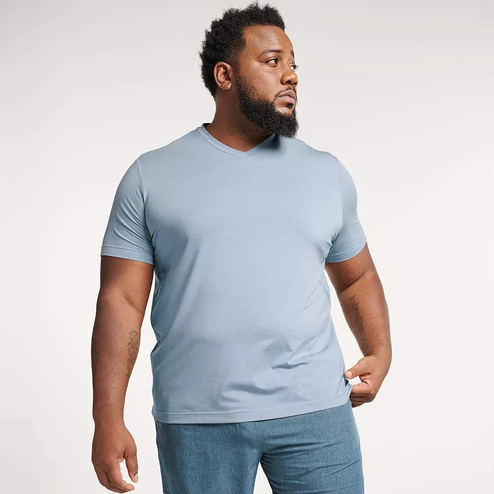 Big & Tall FLX Dynamic Comfort V-Neck Tee 3 Big & Tall FLX Dynamic Comfort V-Neck Tee